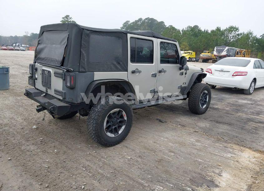 Photo 4 of 2007 Jeep Wrangler (VIN 1J4GA391X7L107424)