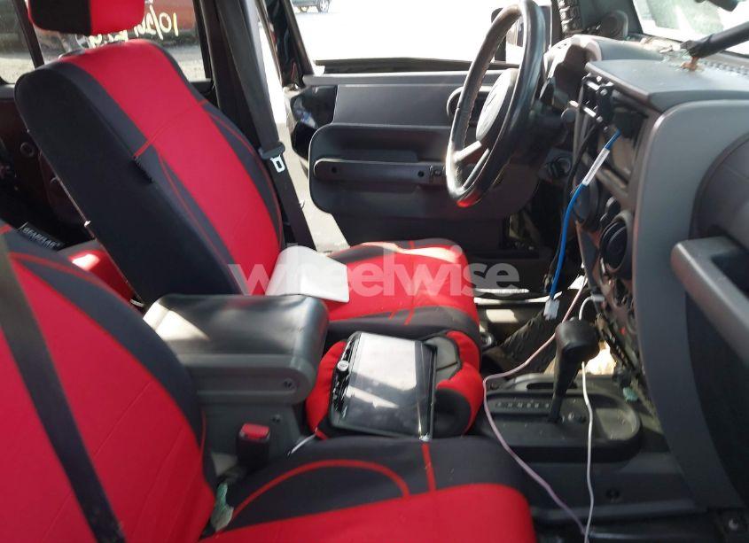 Photo 5 of 2009 Jeep Wrangler UNLIMITED X (VIN 1J4GA391X9L755817)