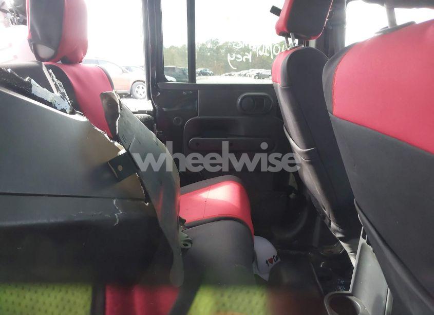 Photo 8 of 2009 Jeep Wrangler UNLIMITED X (VIN 1J4GA391X9L755817)