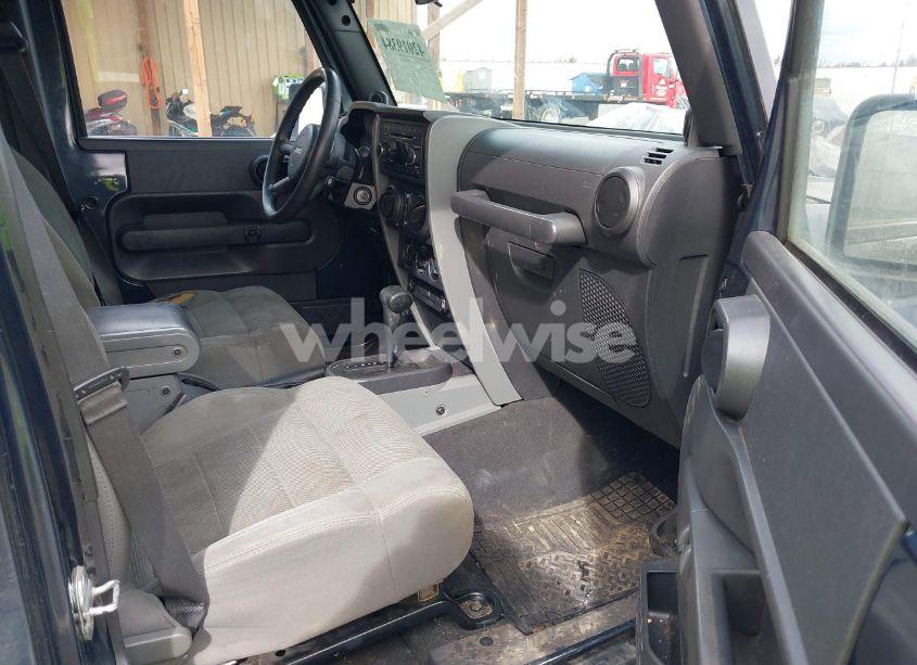 Photo 5 of 2007 Jeep Wrangler UNLIMITED SAHARA (VIN 1J4GA59107L120503)