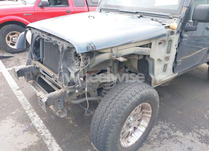 Photo 6 of 2007 Jeep Wrangler UNLIMITED SAHARA (VIN 1J4GA59107L120503)