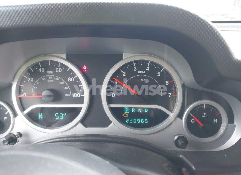 Photo 7 of 2007 Jeep Wrangler UNLIMITED SAHARA (VIN 1J4GA59107L120503)