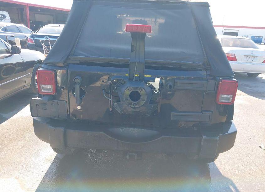 Photo 16 of 2007 Jeep Wrangler UNLIMITED SAHARA (VIN 1J4GA59117L209528)