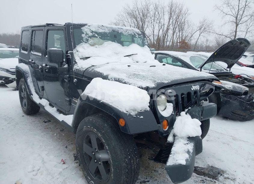 2008 Jeep Wrangler UNLIMITED SAHARA (VIN 1J4GA59118L553927) main photo