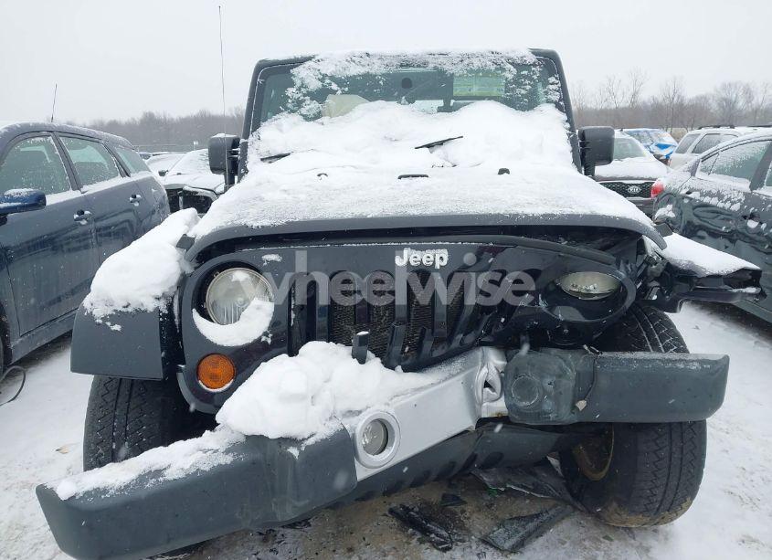 Photo 12 of 2008 Jeep Wrangler UNLIMITED SAHARA (VIN 1J4GA59118L553927)