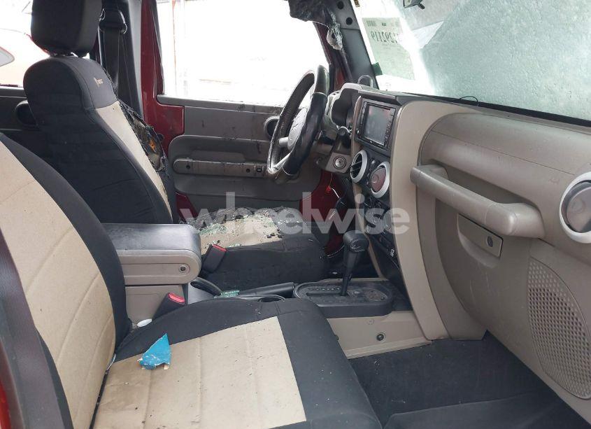 Photo 5 of 2008 Jeep Wrangler UNLIMITED SAHARA (VIN 1J4GA59118L600678)