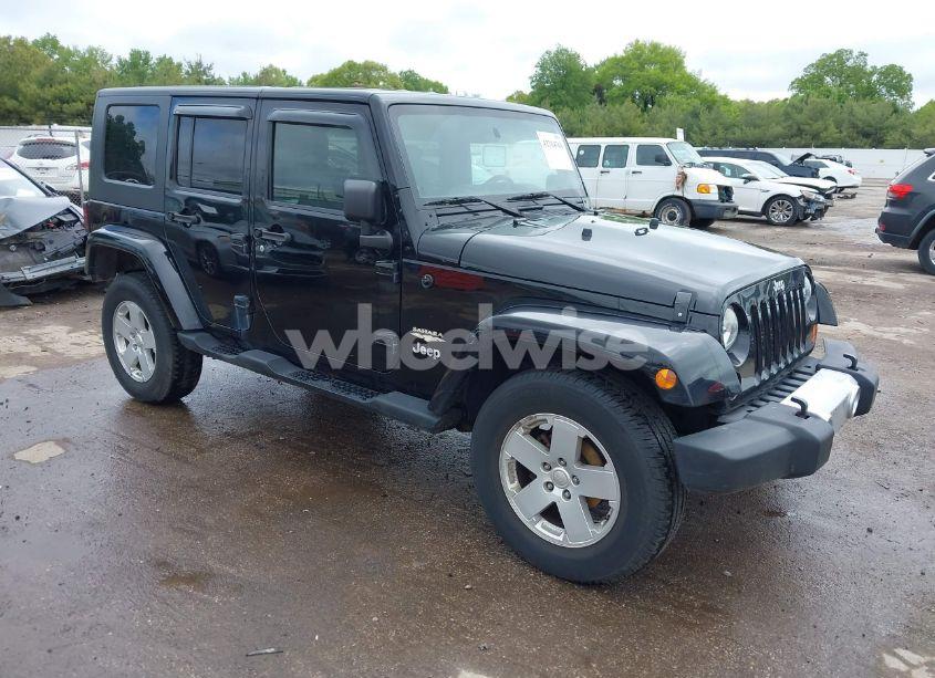 2008 Jeep Wrangler UNLIMITED SAHARA (VIN 1J4GA59128L512626) main photo