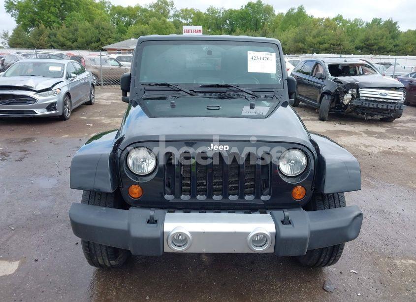 Photo 13 of 2008 Jeep Wrangler UNLIMITED SAHARA (VIN 1J4GA59128L512626)