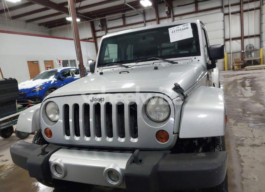 Photo 12 of 2009 Jeep Wrangler UNLIMITED SAHARA (VIN 1J4GA59129L741650)