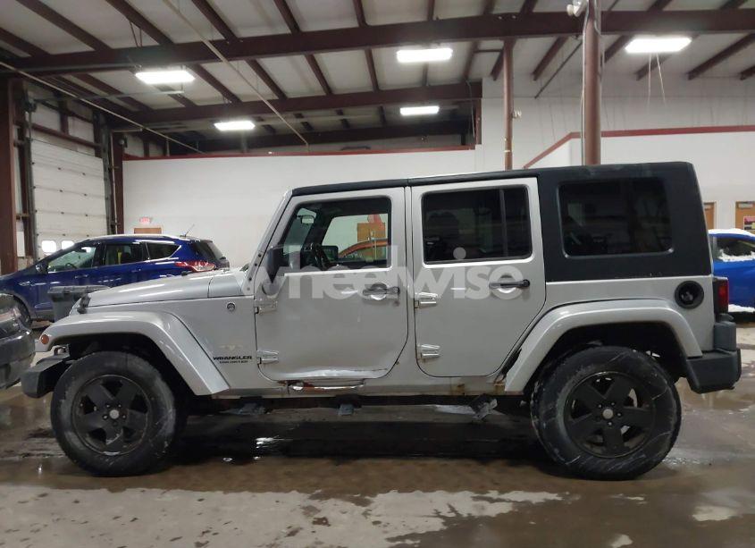 Photo 14 of 2009 Jeep Wrangler UNLIMITED SAHARA (VIN 1J4GA59129L741650)