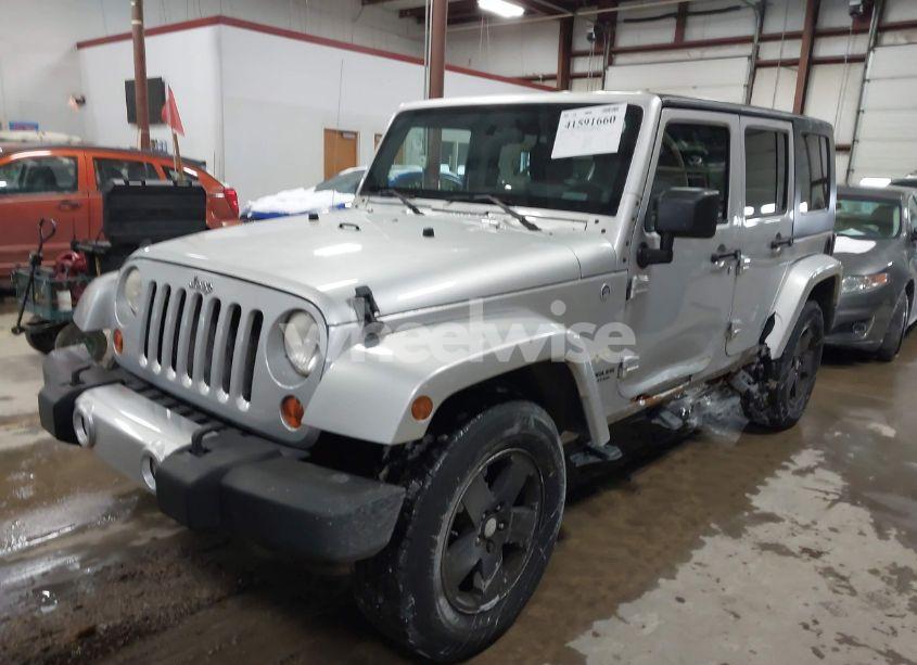 Photo 2 of 2009 Jeep Wrangler UNLIMITED SAHARA (VIN 1J4GA59129L741650)