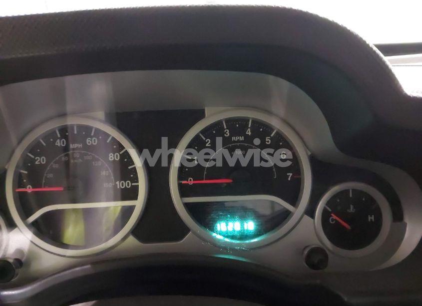 Photo 7 of 2009 Jeep Wrangler UNLIMITED SAHARA (VIN 1J4GA59129L741650)