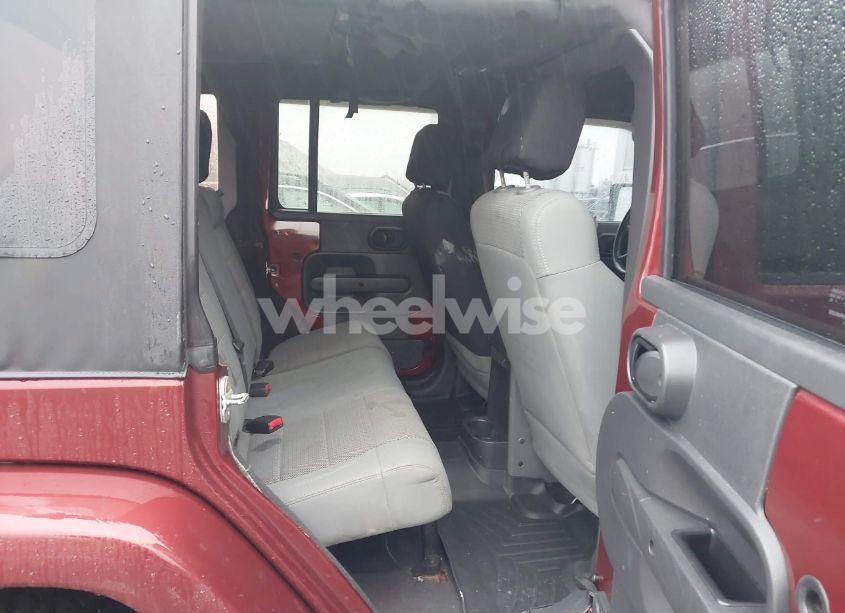 Photo 8 of 2007 Jeep Wrangler UNLIMITED SAHARA (VIN 1J4GA59137L161823)