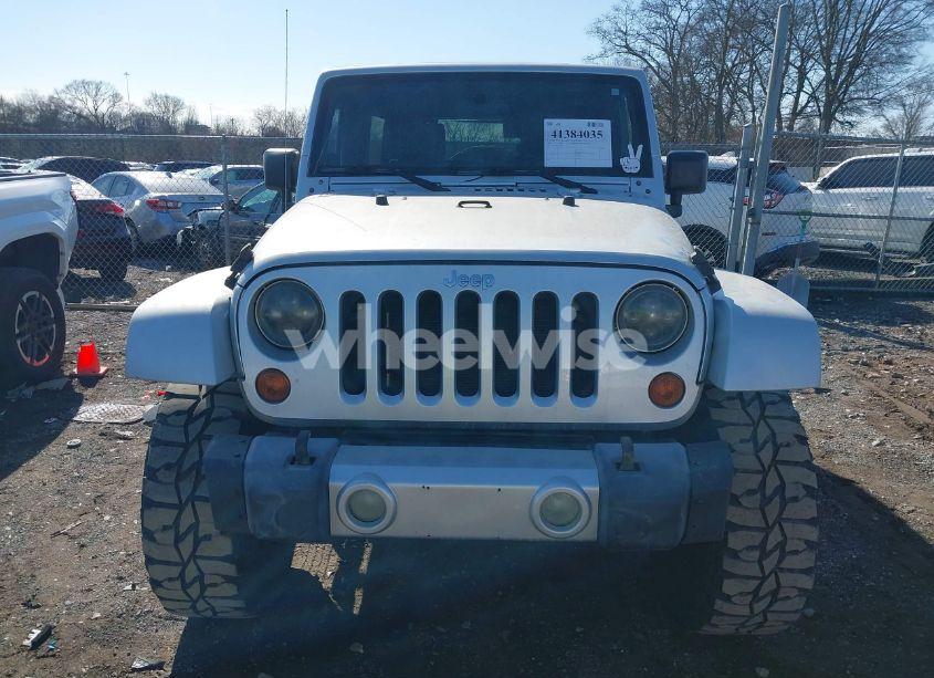 Photo 6 of 2008 Jeep Wrangler UNLIMITED SAHARA (VIN 1J4GA59138L594642)