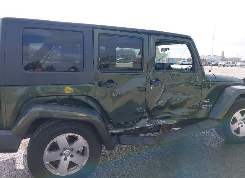 Photo 6 of 2008 Jeep Wrangler UNLIMITED SAHARA (VIN 1J4GA59138L604490)