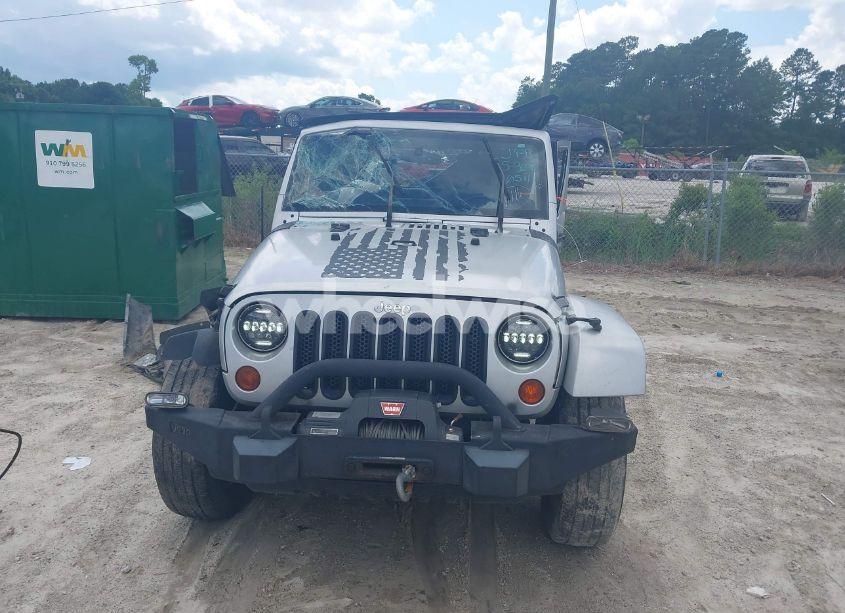 Photo 12 of 2009 Jeep Wrangler UNLIMITED SAHARA (VIN 1J4GA59149L720511)