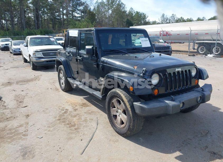 2007 Jeep Wrangler UNLIMITED SAHARA (VIN 1J4GA59157L187033) main photo