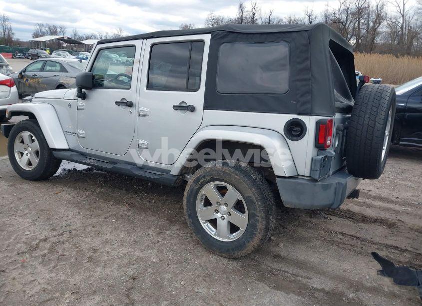 Photo 3 of 2008 Jeep Wrangler UNLIMITED SAHARA (VIN 1J4GA59158L501099)