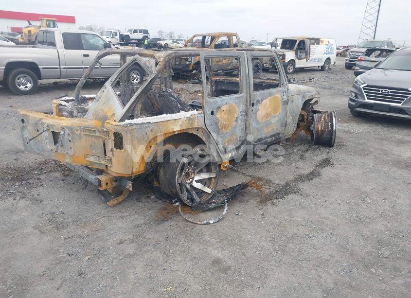 Photo 4 of 2008 Jeep Wrangler UNLIMITED SAHARA (VIN 1J4GA59158L525516)