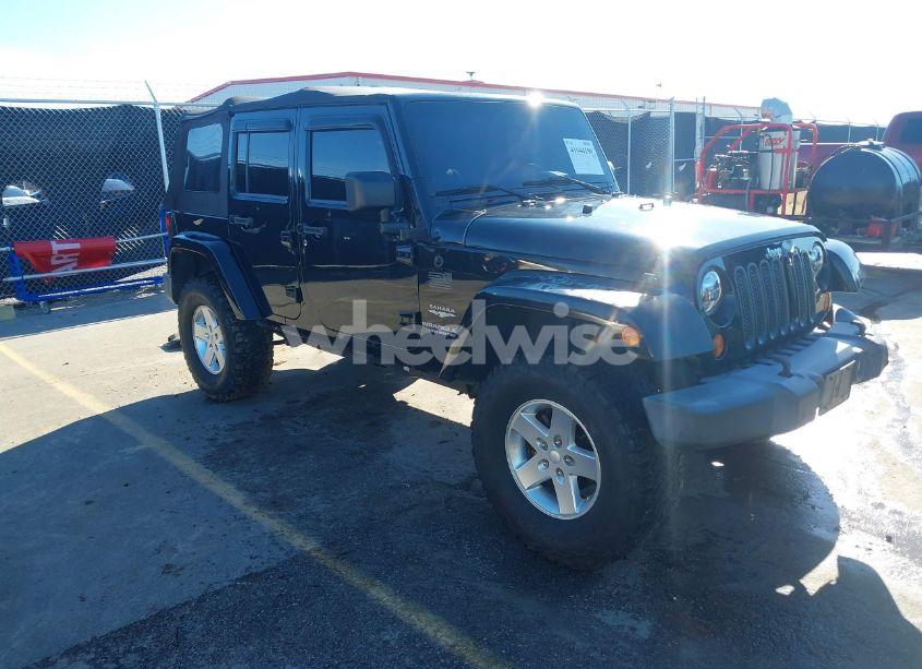 2009 Jeep Wrangler UNLIMITED SAHARA (VIN 1J4GA59159L759589) main photo