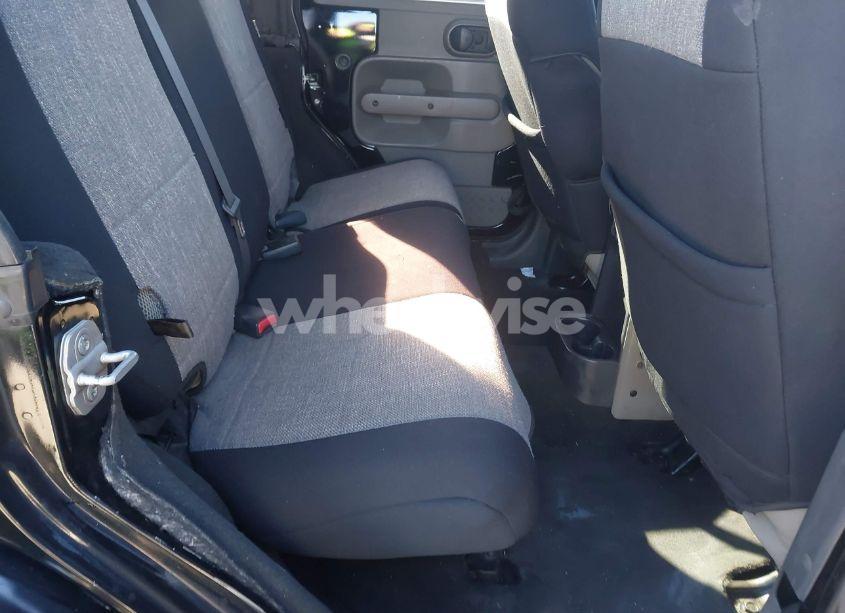 Photo 8 of 2009 Jeep Wrangler UNLIMITED SAHARA (VIN 1J4GA59159L759589)