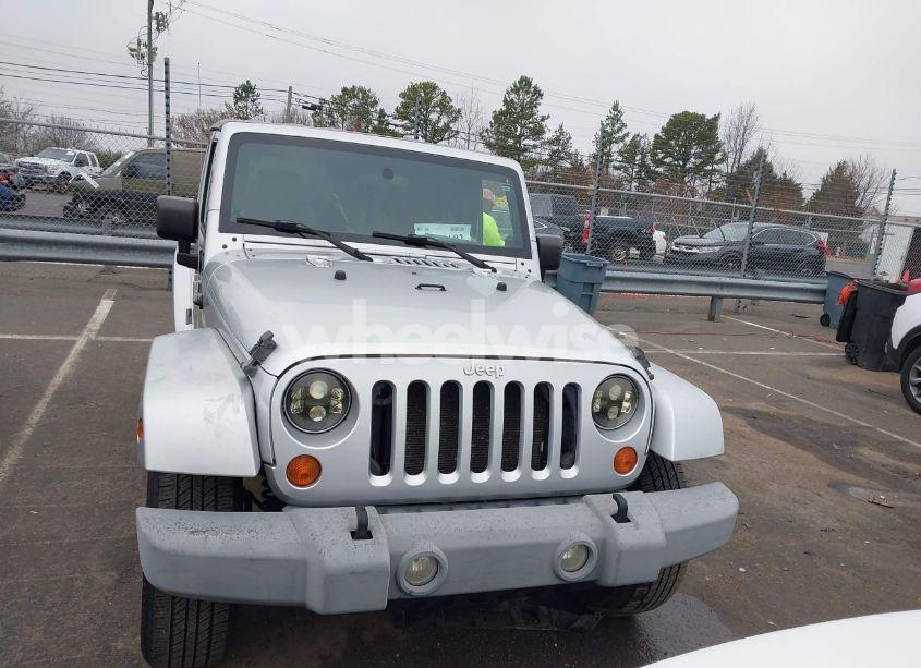 Photo 12 of 2007 Jeep Wrangler SAHARA (VIN 1J4GA59167L157698)