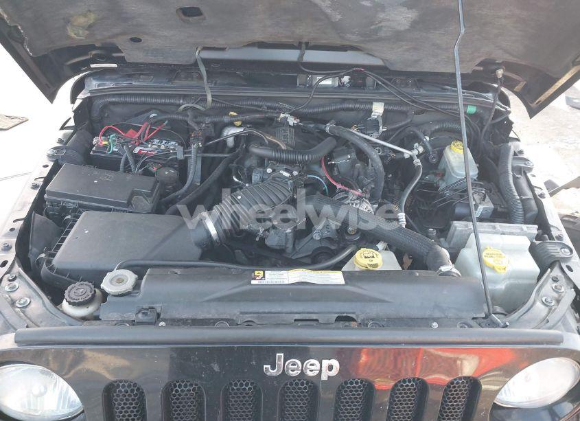Photo 10 of 2007 Jeep Wrangler UNLIMITED SAHARA (VIN 1J4GA59167L166093)