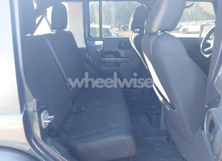 Photo 8 of 2008 Jeep Wrangler UNLIMITED SAHARA (VIN 1J4GA59168L518168)