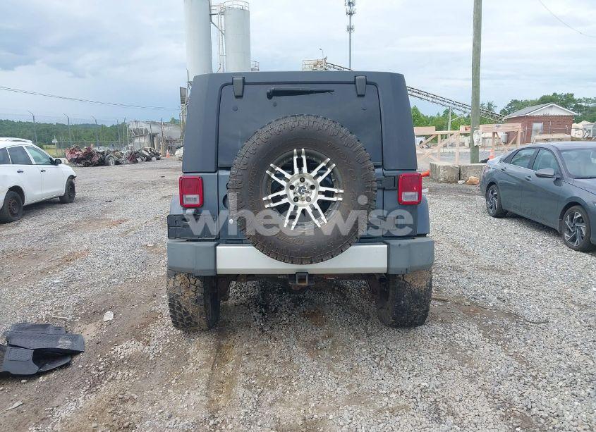 Photo 16 of 2008 Jeep Wrangler UNLIMITED SAHARA (VIN 1J4GA59168L624524)