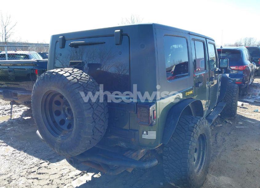 Photo 4 of 2009 Jeep Wrangler UNLIMITED SAHARA (VIN 1J4GA59169L721675)