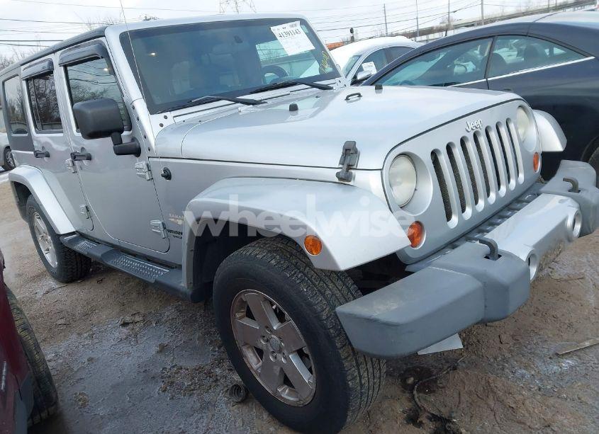2009 Jeep Wrangler UNLIMITED SAHARA (VIN 1J4GA59169L735947) main photo