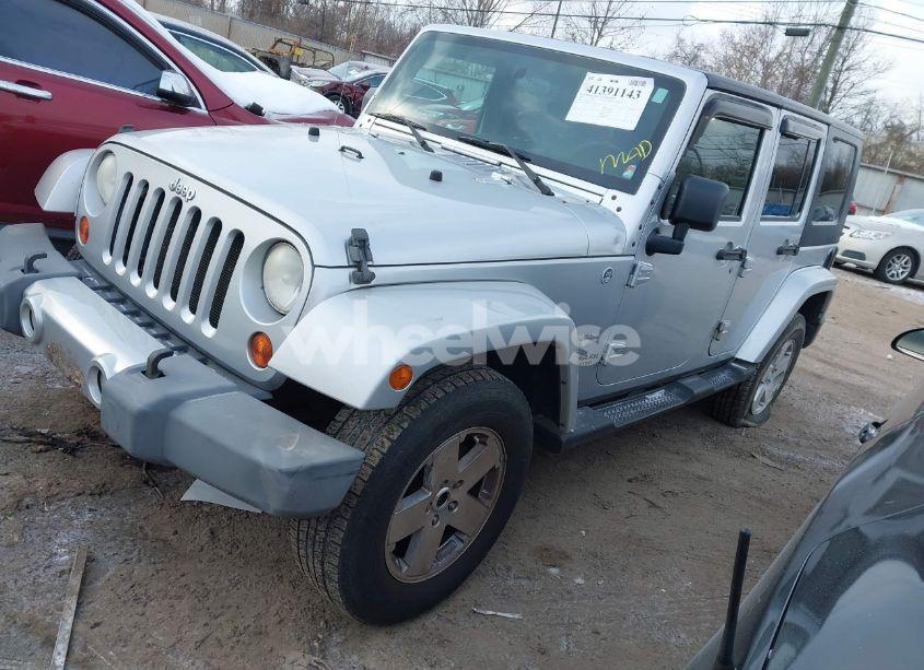 Photo 2 of 2009 Jeep Wrangler UNLIMITED SAHARA (VIN 1J4GA59169L735947)