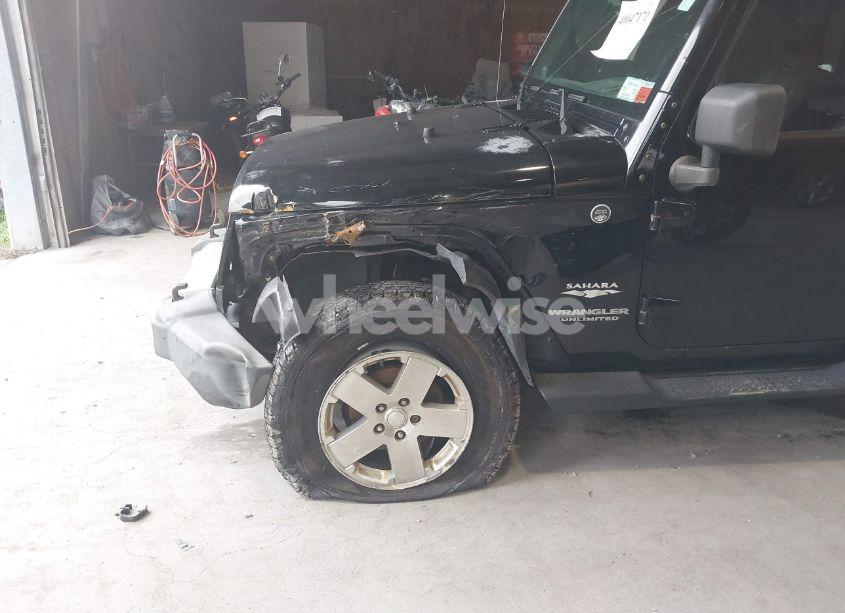 Photo 6 of 2009 Jeep Wrangler UNLIMITED SAHARA (VIN 1J4GA59169L781746)