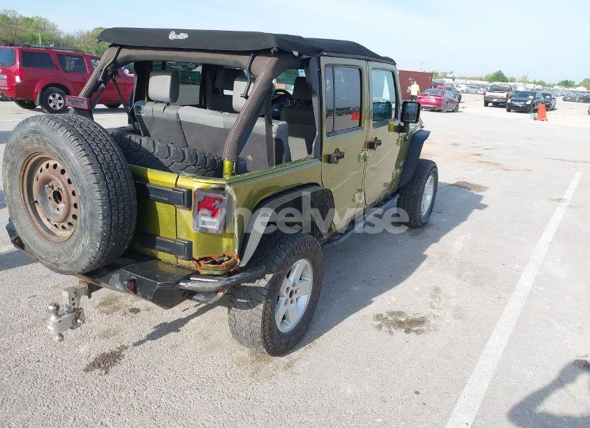Photo 4 of 2007 Jeep Wrangler UNLIMITED SAHARA (VIN 1J4GA59177L182593)