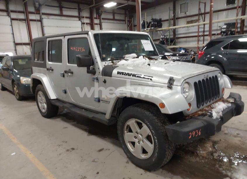 2007 Jeep Wrangler UNLIMITED SAHARA (VIN 1J4GA59177L211123) main photo