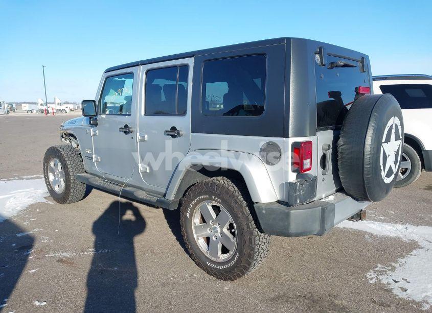 Photo 3 of 2008 Jeep Wrangler UNLIMITED SAHARA (VIN 1J4GA59178L542589)
