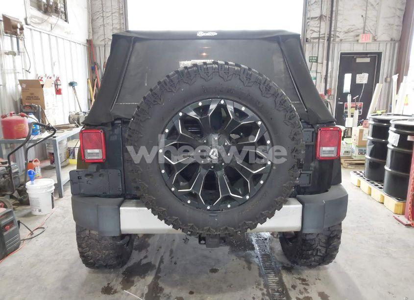 Photo 16 of 2009 Jeep Wrangler UNLIMITED SAHARA (VIN 1J4GA59179L719384)