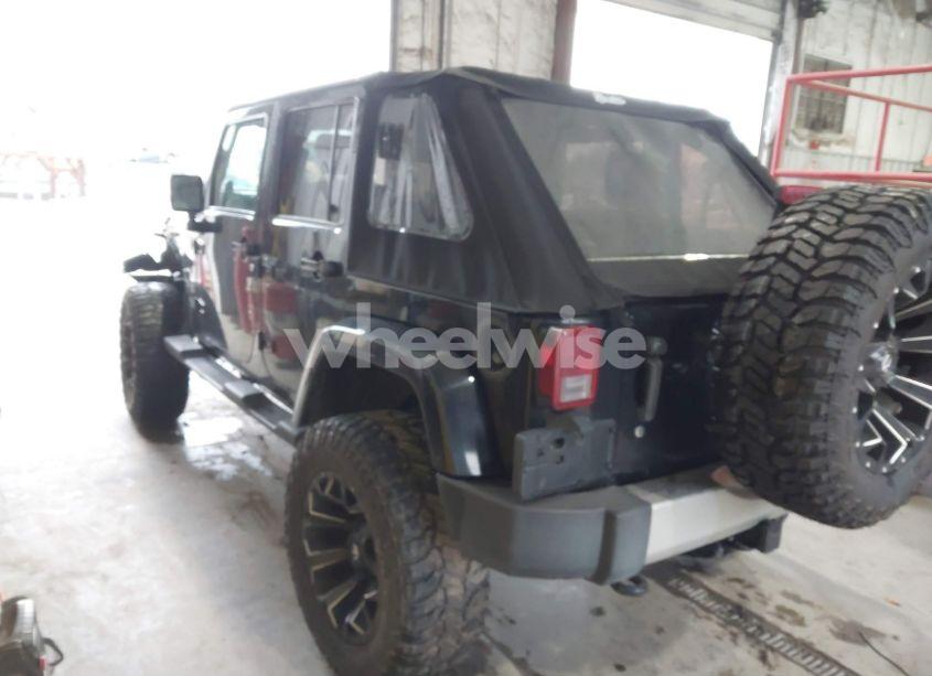 Photo 3 of 2009 Jeep Wrangler UNLIMITED SAHARA (VIN 1J4GA59179L719384)