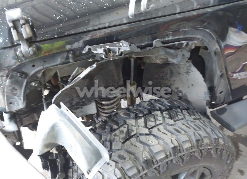 Photo 6 of 2009 Jeep Wrangler UNLIMITED SAHARA (VIN 1J4GA59179L719384)