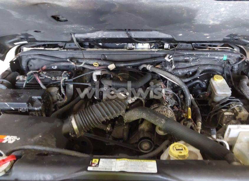 Photo 10 of 2008 Jeep Wrangler UNLIMITED SAHARA (VIN 1J4GA59188L573835)