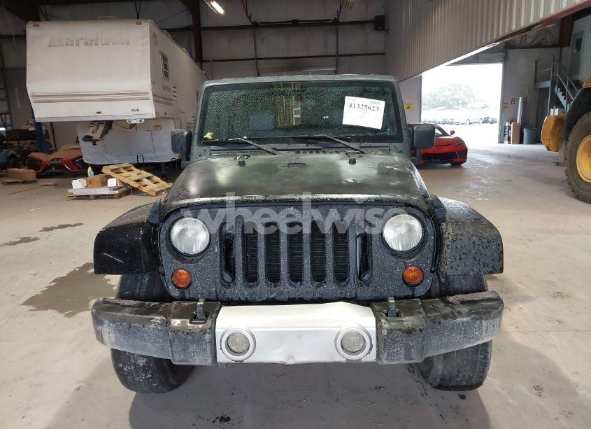 Photo 12 of 2008 Jeep Wrangler UNLIMITED SAHARA (VIN 1J4GA59188L573835)