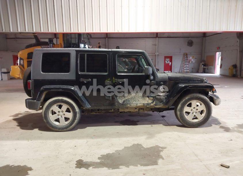 Photo 13 of 2008 Jeep Wrangler UNLIMITED SAHARA (VIN 1J4GA59188L573835)