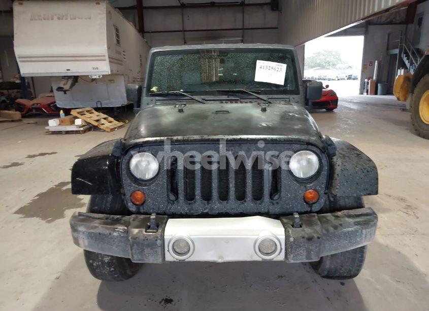 Photo 6 of 2008 Jeep Wrangler UNLIMITED SAHARA (VIN 1J4GA59188L573835)