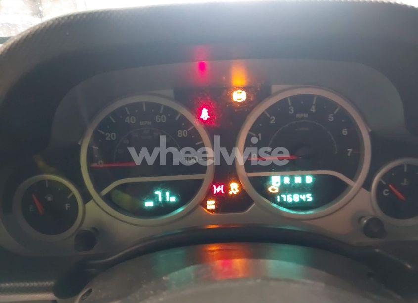 Photo 7 of 2008 Jeep Wrangler UNLIMITED SAHARA (VIN 1J4GA59188L573835)