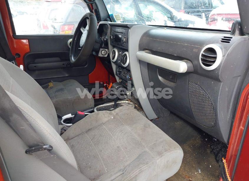 Photo 5 of 2009 Jeep Wrangler UNLIMITED SAHARA (VIN 1J4GA59189L775723)