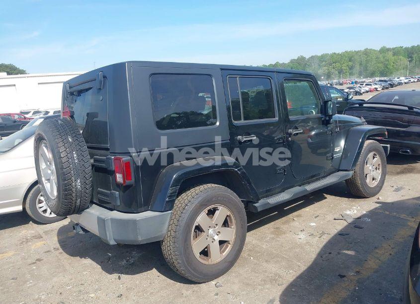 Photo 4 of 2008 Jeep Wrangler UNLIMITED SAHARA (VIN 1J4GA59198L531724)