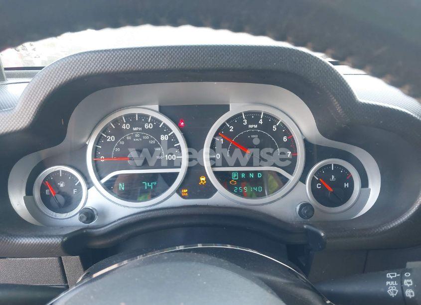 Photo 7 of 2008 Jeep Wrangler UNLIMITED SAHARA (VIN 1J4GA59198L531724)