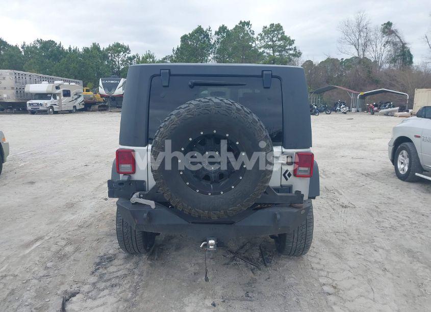 Photo 16 of 2007 Jeep Wrangler UNLIMITED SAHARA (VIN 1J4GA591X7L138670)