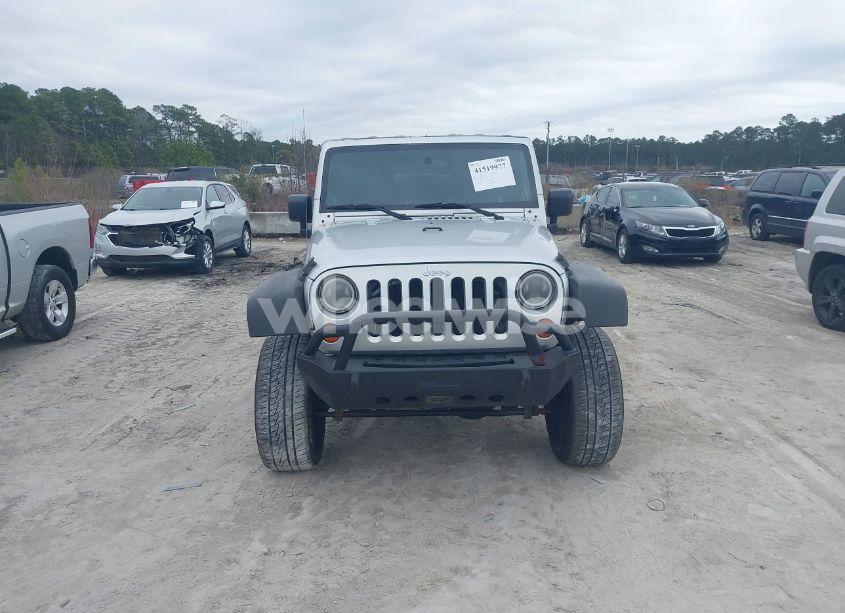 Photo 6 of 2007 Jeep Wrangler UNLIMITED SAHARA (VIN 1J4GA591X7L138670)