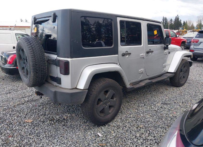 Photo 4 of 2007 Jeep Wrangler UNLIMITED SAHARA (VIN 1J4GA591X7L175752)